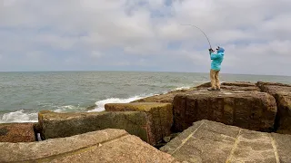 (S5 Ep103) First one of the season, Surfside Jetty Action