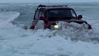iceland 4x4 video in deep water