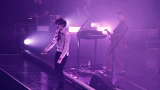 //THE 1975 LIVE FROM THE O2 ARENA IN LONDON 16/12/2016 //   PART 2