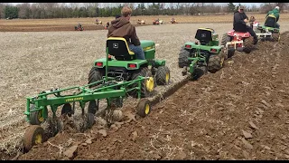 John Deere 420 Diesel 4x4 Pulling 3 Bottom Plow On Land Custom Garden Tractor Kline Plowing Day 2019