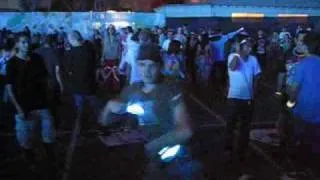 EDC 2010 : Glowsticking Compilation