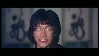 Jackie Chan Fight Scene Xin Jing Wu Men (chinese)