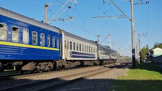 🇺🇦 "З Новим 2024 Роком!🎉" Електровоз ЧС8-080 з поїздом EN 67 / 19 Київ - Варшава / Хелм