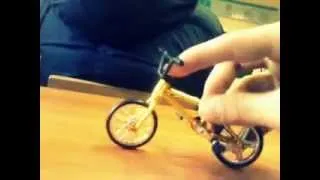 Finger Bmx трюки