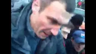 Кличко забрал камеру на улице Грушевского. 19.01.2014