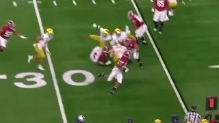 Najee Harris insane run and hurdle vs Notre Dame in Rose Bowl