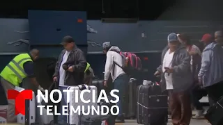 Pese lo que diga Greyhound, las redadas en autobuses no son obligatorias | Noticias Telemundo