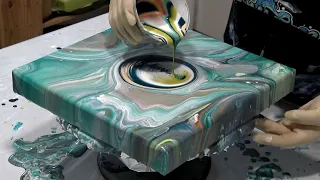 Creating Stunning Art with Jiggle Acrylic Pour~ Mesmerizing Fluid Art