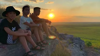 Travelling Australia l KAKADU National Park l Cahills Crossing Ubirr Maguk