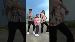 Moon Juice Dance with Ranz and Niana #siblinggoals