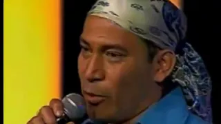 ECUADOR: Leonardo Favio canta "Quiero aprender de memoria" #ymllSemanaFinal, 12/2/2013