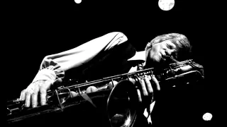 Gerry Mulligan - The Shadow Of Your Smile