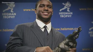 Reggie Bush gets his Heisman Trophy reinstated