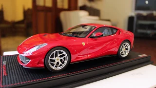 Ferrari 812 Superfast 2017 by MR Collection 1/18.