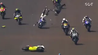 Pilotos morrem em acidente na prova do Moto 1000 GP; veja o vídeo