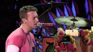Coldplay - Everglow - Alternate Music Video (Lycrics) 中文字幕