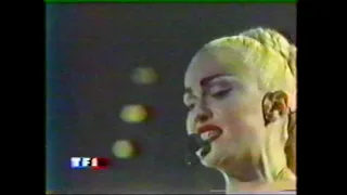 Madonna – TF1 report on Blond Ambition World Tour in Dallas, TX