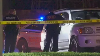 Man shot, killed while driving on the East Freeway with his kids in the car, police say