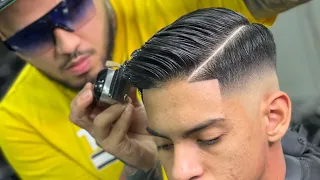 Corte de cabello desvanecido y peinado ( skinfade más blindado )