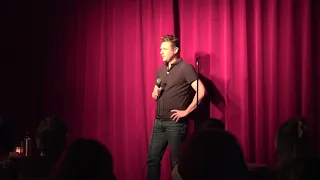 Standup Comedy in Comedy Cafe door Michael van Leijen