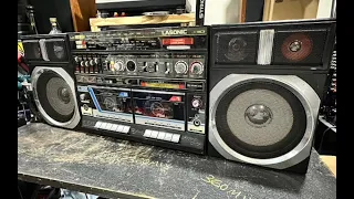 Lasonic L-30K FM/AM/SW  Radio Boombox Tape Cassette player / internal views / repair