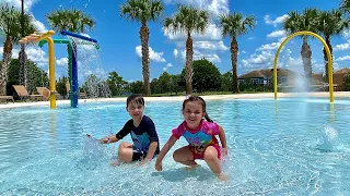 DIA DE PISCINA E CALOR EM ORLANDO - Família Brancoala nos Estados Unidos