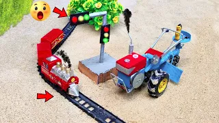 Green Light Go! Red Light Stop! diy tractor mini traffic lights science project | @minitheq