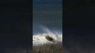 🌅 Long West Coast Barrel Rides 🌊 ☀️