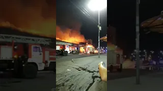 Пожар на станции Мытищи.Сгорело все здание. Все торговые точки 22.08.2022