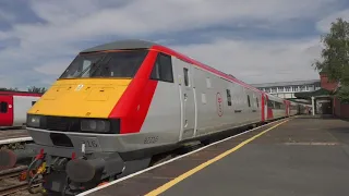 67017 Loudly Departs LLJ Propelling Mk4s 29/06/2021