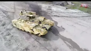 Compilation of Russian tanks and armored personnel carriers drifting and skidding