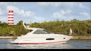 Walk through - Regal 42 Sport Coup -  A sport coup 42' family cruiser on the used market