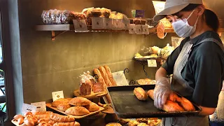 90 Kinds of Bread from 2:30 am - Female Bakers in Action! | Japanese unique bakerly