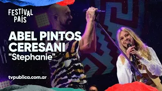 Stephanie por Abel Pintos y Lucía Ceresani en Cosquín - Festival País 2023