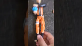 mostrando o boneco do Naruto articulado parte 2