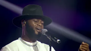 Ikande sings “Hallelujah by Alexandre Burke” / Live Show / The Voice Nigeria S4