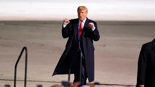 President Trump dances to YMCA at Pennsylvania rally