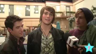 Nickelodeon Stars Welcome "Big Time Rush"