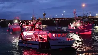 French block British boat amid fishing row