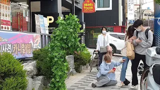 Bushman Prank "Ultra Crazy Screams" in south Korea