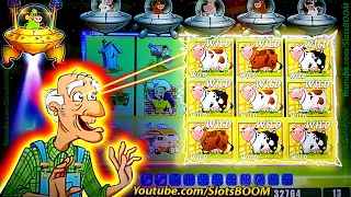 GRANDPA DROPS WILDS in BONUS!!! FREE GAMES on Invaders Attack From the Planet Moolah SLOT in CASINO