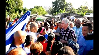 Cubano interrumpe a Díaz-Canel en Songo la Maya y acaba rodeado por policías