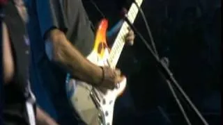 Eric Clapton LIVE - "I'm Tore Down" - stereo (16x9)