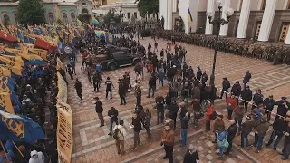 14 жовтня. Збережи свою країну. Марш Слави Героїв.