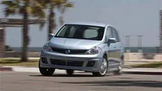 2011 Nissan Versa first look review