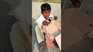 hungry boy__emotional video