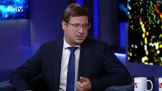 A Bayer show-ban Bayer Zsolt vendége Gulyás Gergely miniszterelnökséget vezető volt - HÍR TV