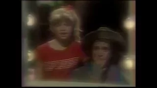 KIDS Incorporated - Miracles [1985 - 720p HD 60f Remaster]