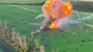 И еще одно уничтожение российского танка Т80 And another destruction of the russian T80 tank