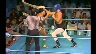 CHAVO GUERRERO SR. VS SPOILER #2 (RON STARR) - OLYMPIC AUDITORIUM